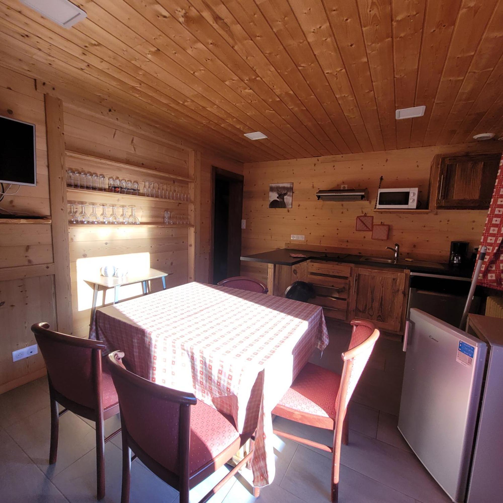Chalet Des Cyclistes ลาแบรส ภายนอก รูปภาพ